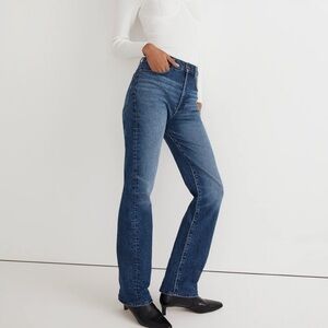 Madewell Straight Leg Jeans in Medium Blue Wash
